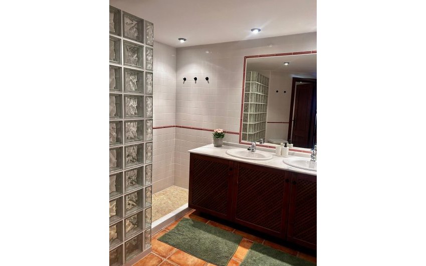 Revente - Apartment -
Torrevieja - Punta Prima
