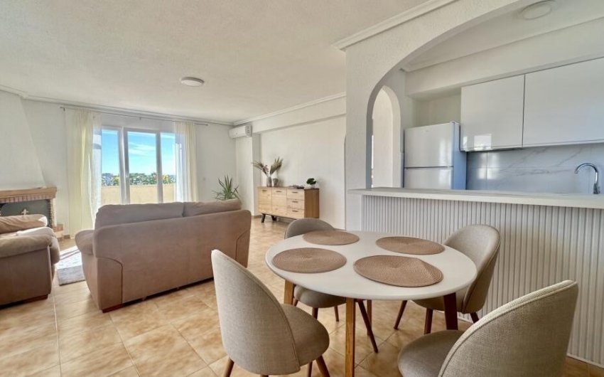 Revente - Apartment -
Torrevieja - Punta Prima