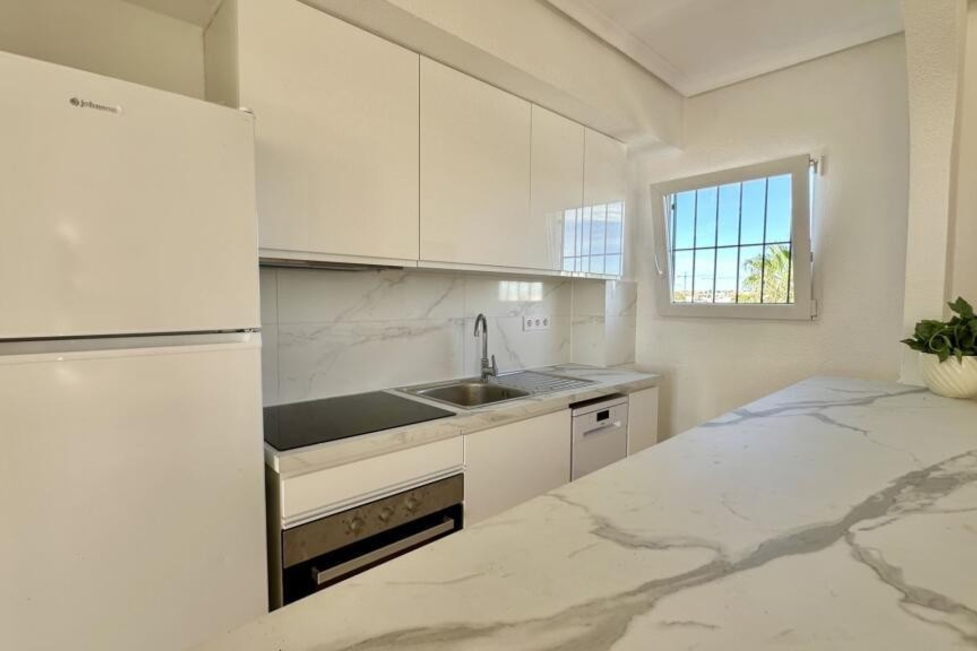 Revente - Apartment -
Torrevieja - Punta Prima