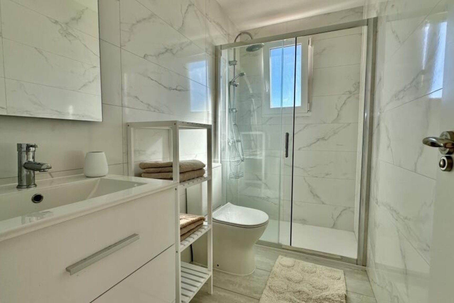 Revente - Apartment -
Torrevieja - Punta Prima