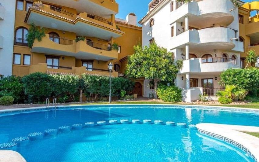 Revente - Apartment -
Torrevieja - Punta Prima