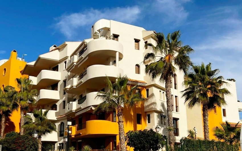 Revente - Apartment -
Torrevieja - Punta Prima