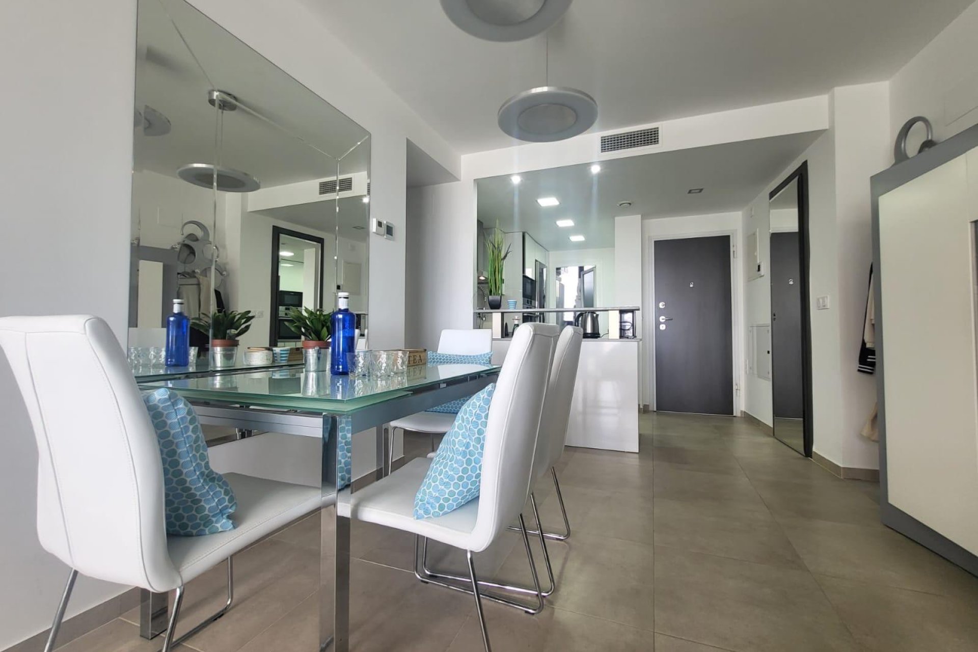 Revente - Apartment -
Torrevieja - Punta Prima