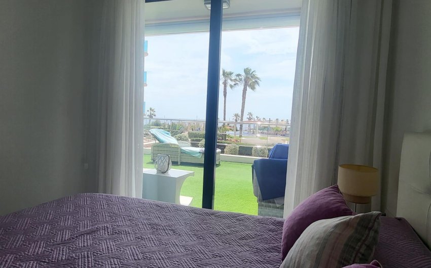 Revente - Apartment -
Torrevieja - Punta Prima