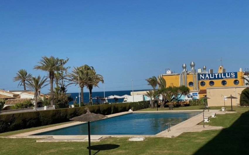 Revente - Apartment -
Torrevieja - Punta Prima