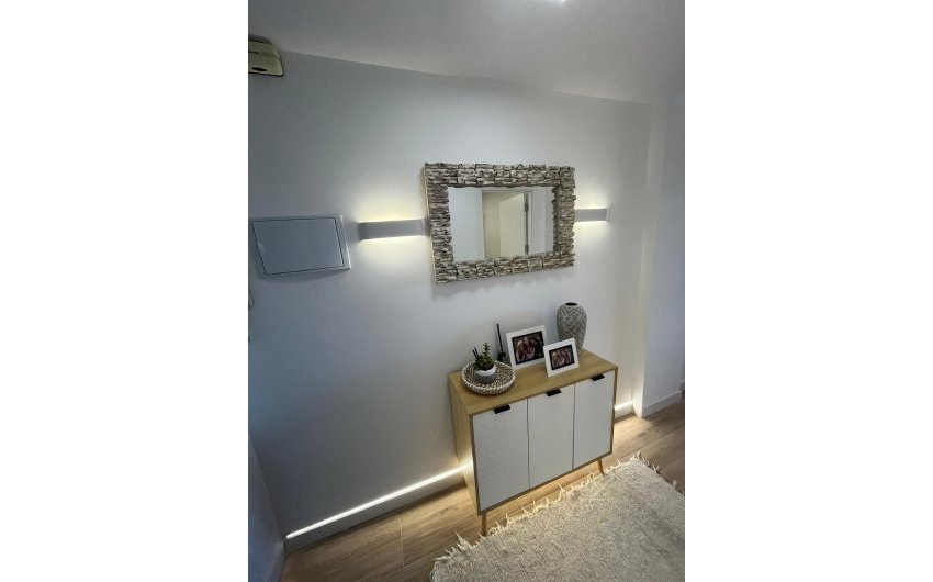 Revente - Apartment -
Torrevieja - Punta Prima