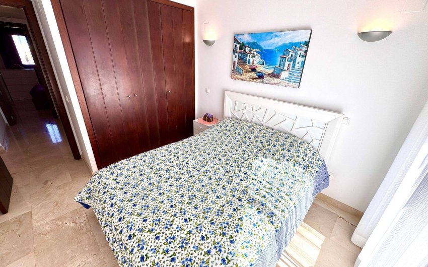 Revente - Apartment -
Torrevieja - Punta Prima