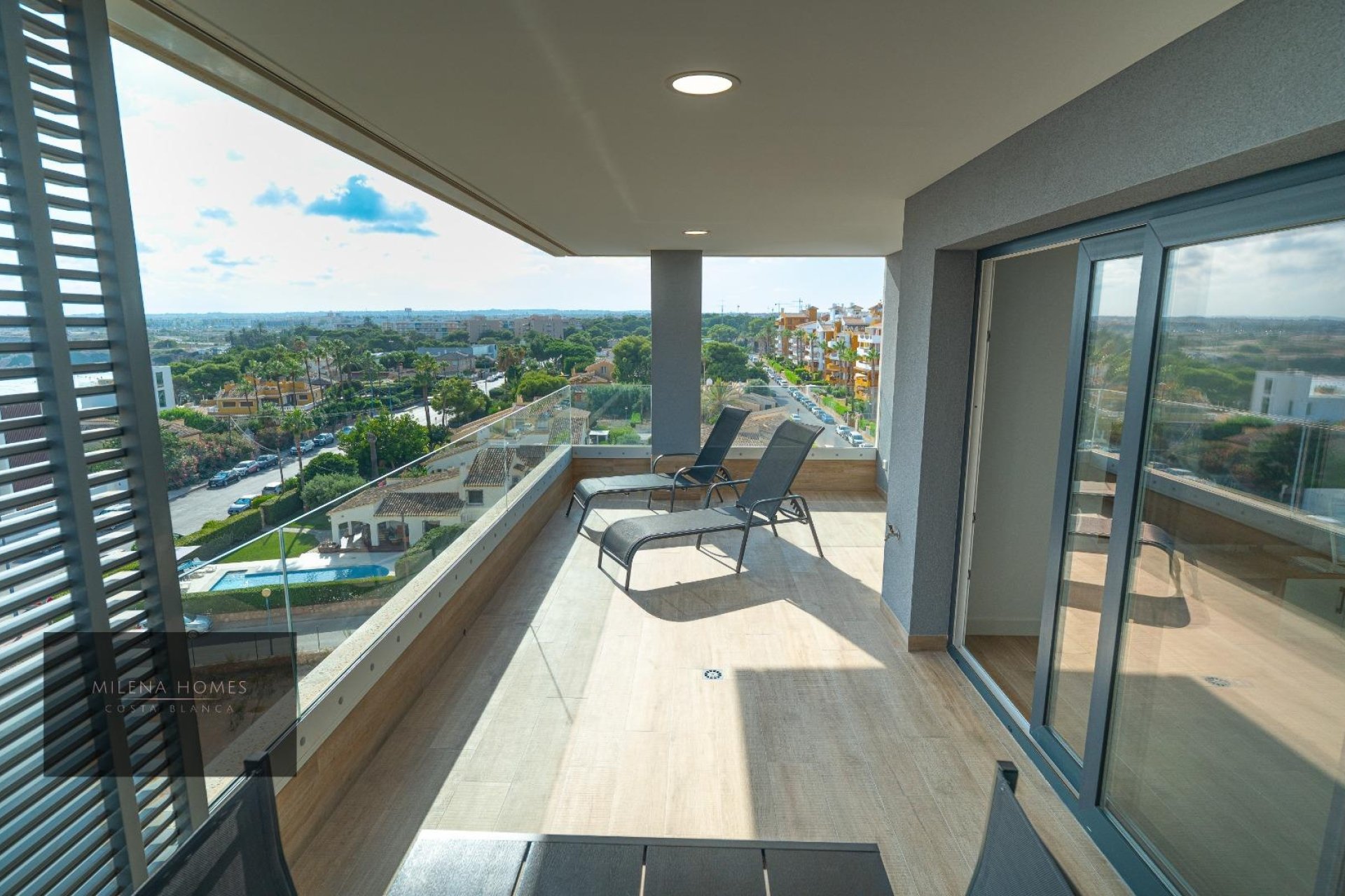 Revente - Apartment -
Torrevieja - Punta Prima