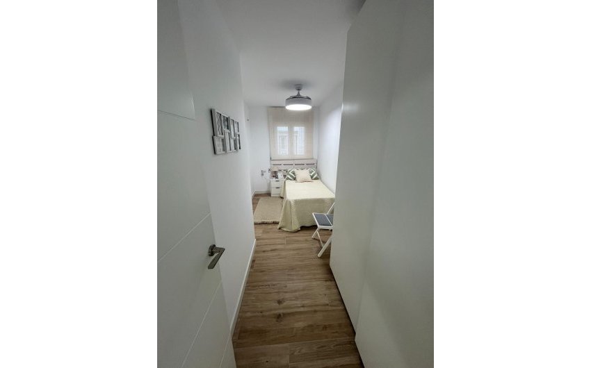 Revente - Apartment -
Torrevieja - Punta Prima