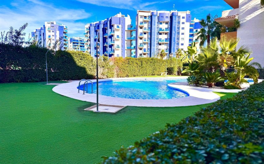 Revente - Apartment -
Torrevieja - Punta Prima