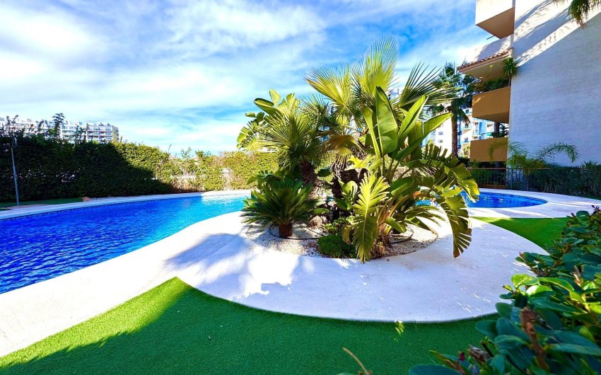 Revente - Apartment -
Torrevieja - Punta Prima