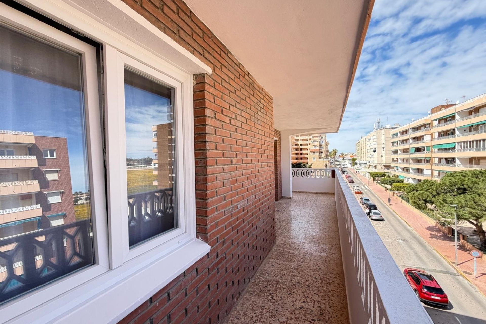 Revente - Apartment -
Torrevieja - Punta Prima