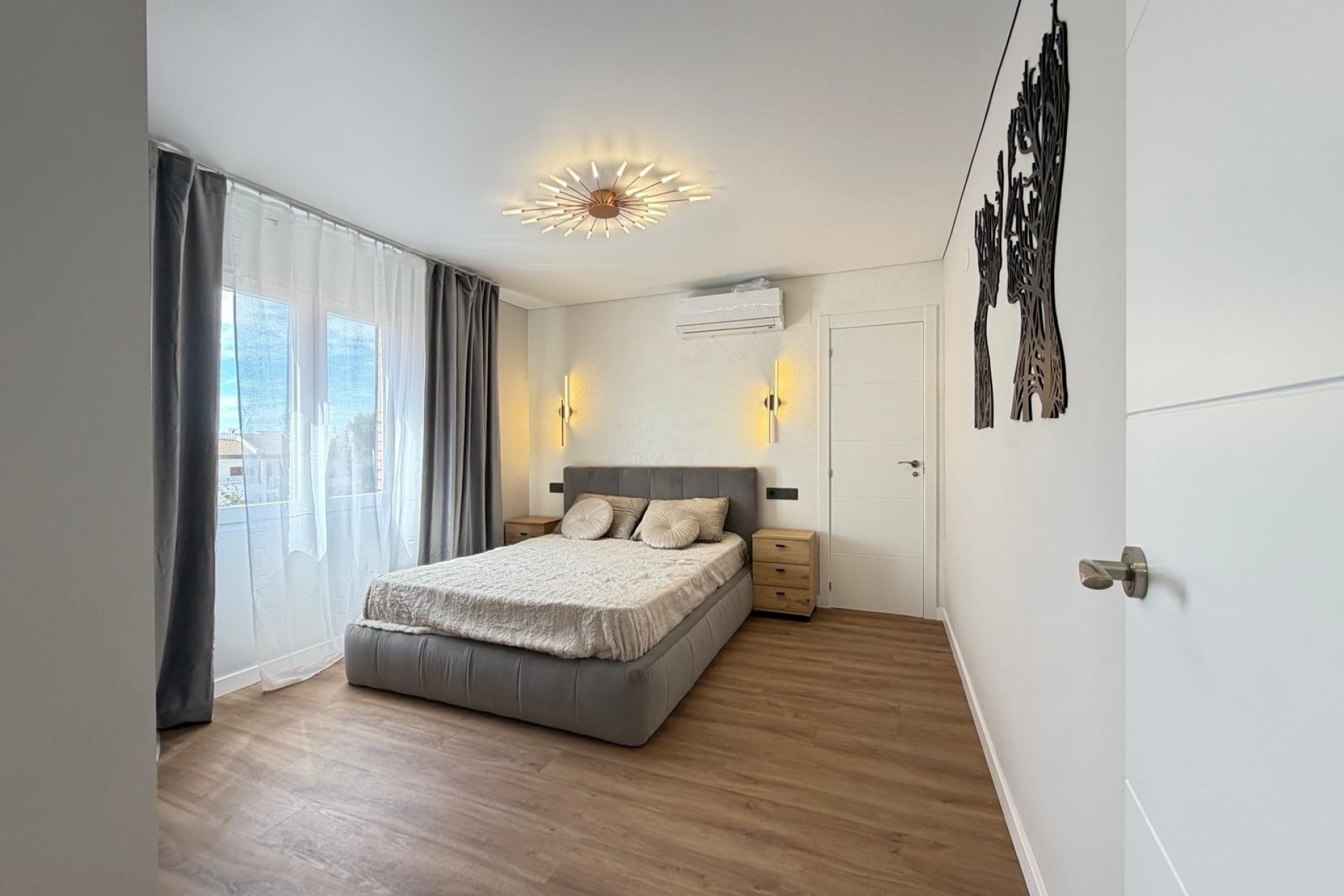 Revente - Apartment -
Torrevieja - Punta Prima