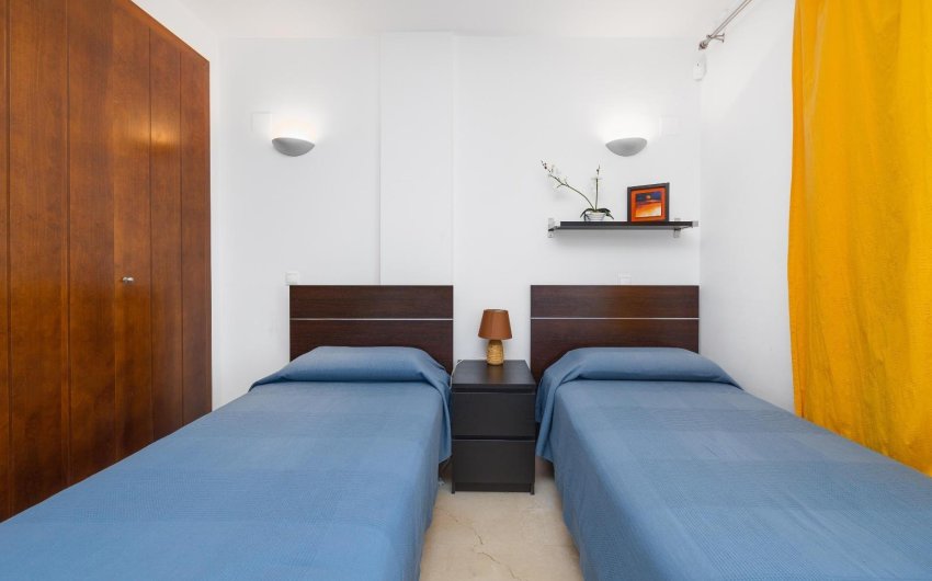 Revente - Apartment -
Torrevieja - Punta Prima