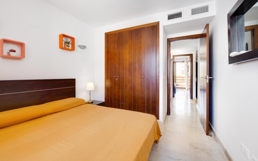 Revente - Apartment -
Torrevieja - Punta Prima