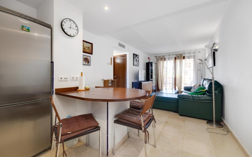 Revente - Apartment -
Torrevieja - Punta Prima