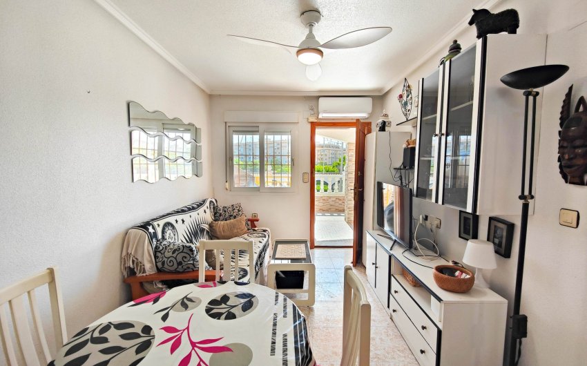 Revente - Apartment -
Torrevieja - San Luis