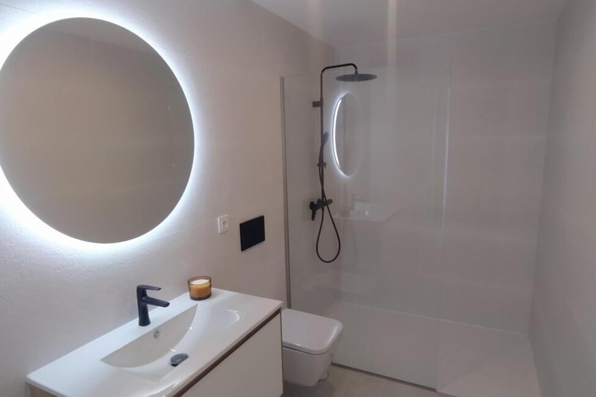 Revente - Apartment -
Torrevieja - Torreblanca