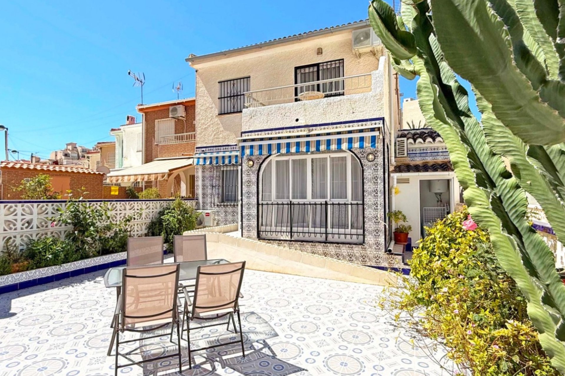 Revente - Apartment -
Torrevieja - Torrelamata - La Mata