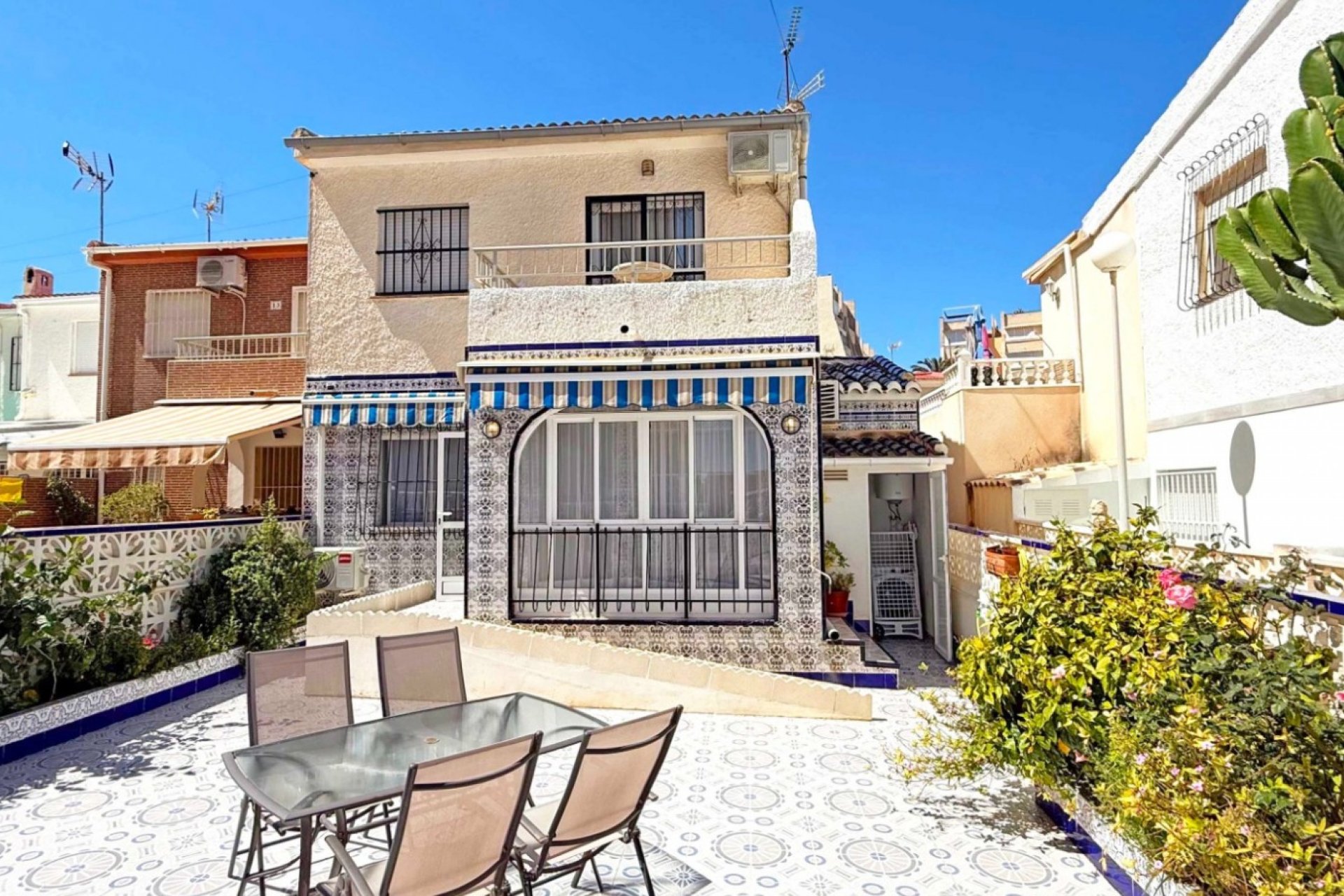 Revente - Apartment -
Torrevieja - Torrelamata - La Mata