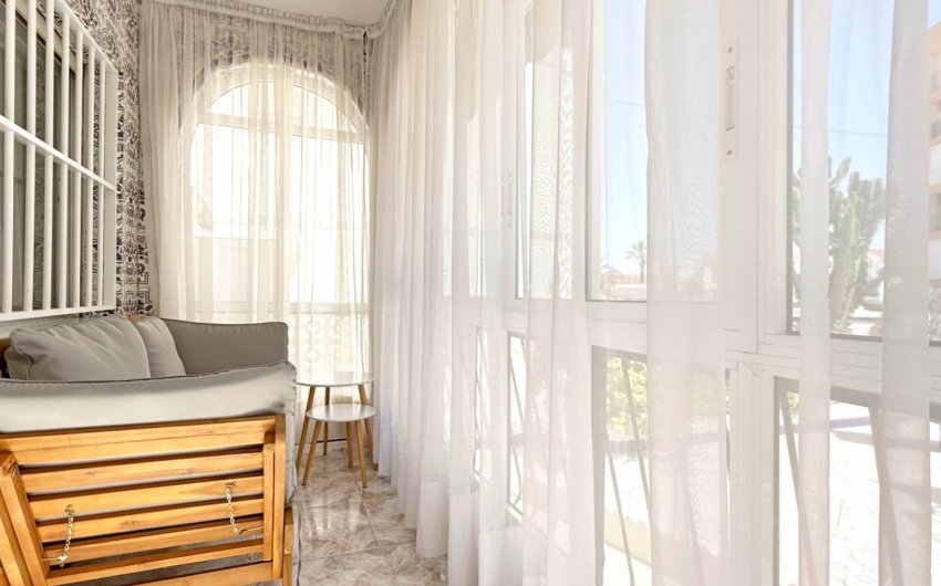 Revente - Apartment -
Torrevieja - Torrelamata - La Mata