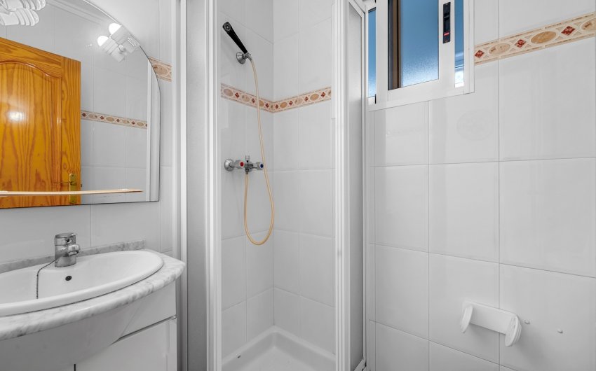 Revente - Apartment -
Torrevieja