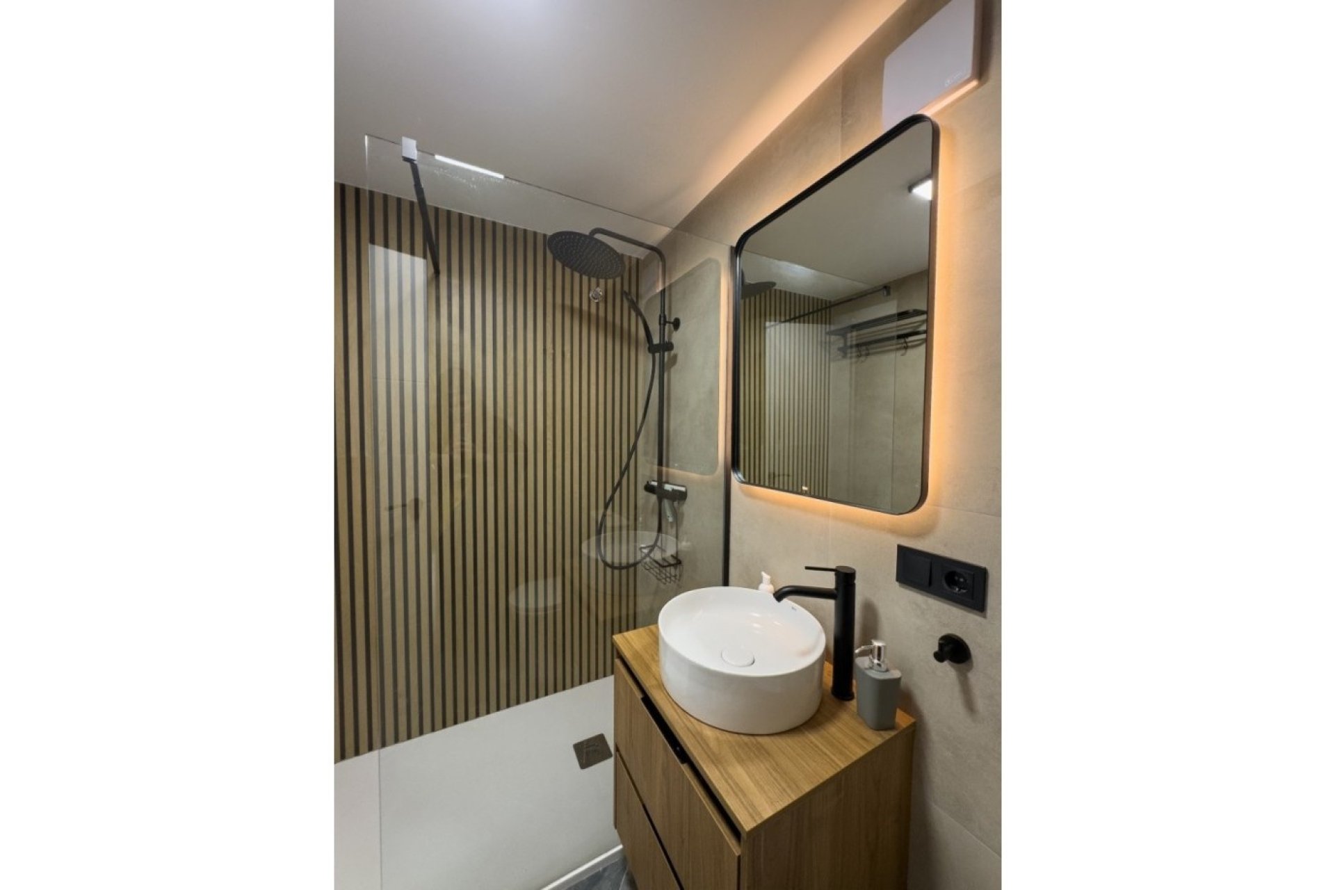 Revente - Apartment -
Torrevieja