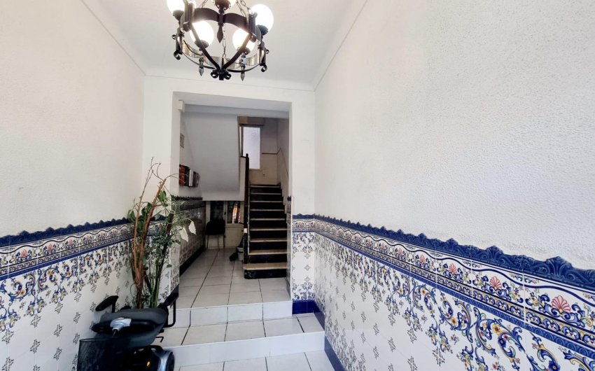 Revente - Apartment -
Torrevieja