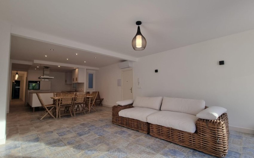 Revente - Apartment -
Torrevieja