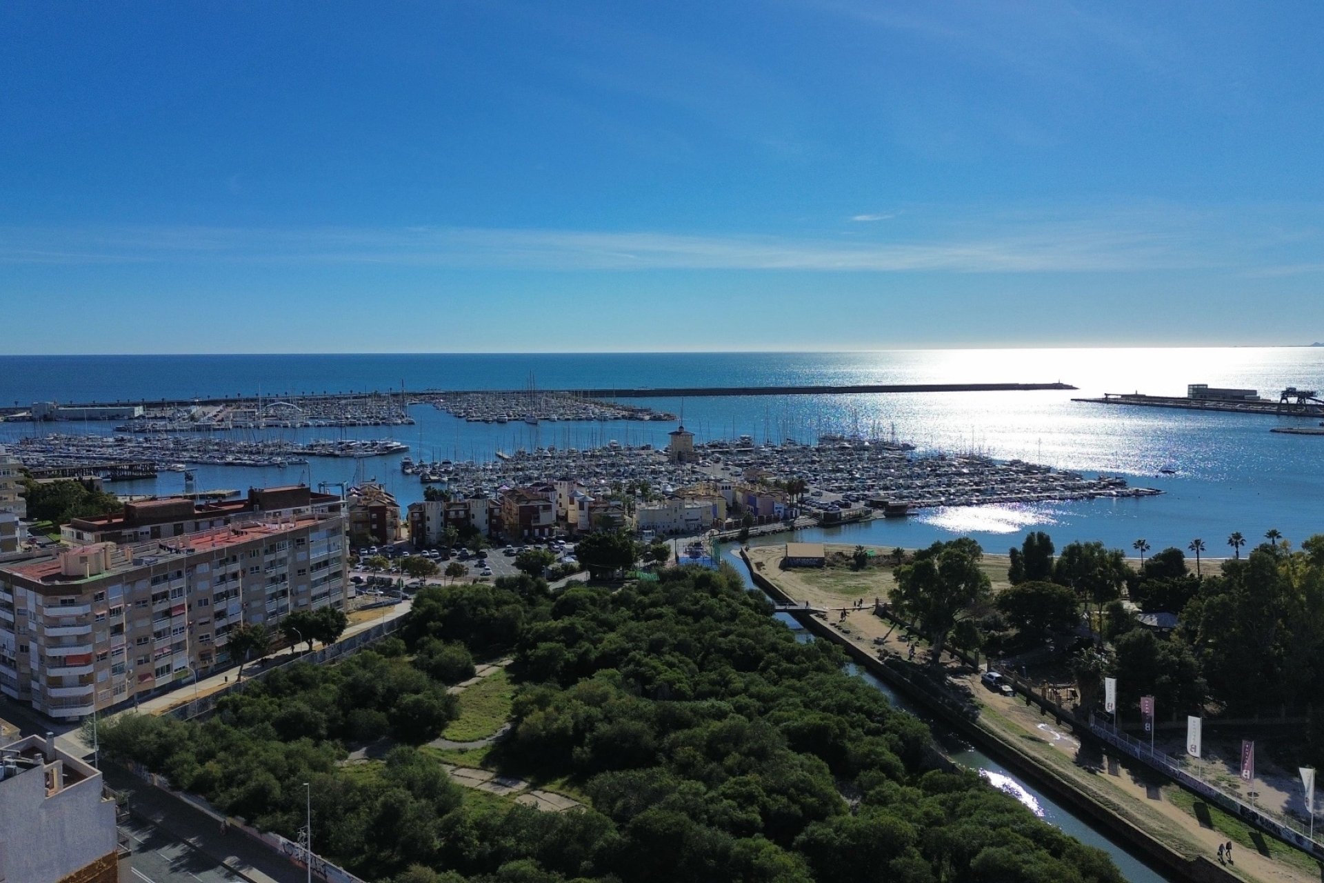 Revente - Apartment -
Torrevieja