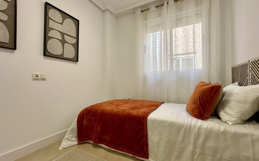 Revente - Apartment -
Torrevieja