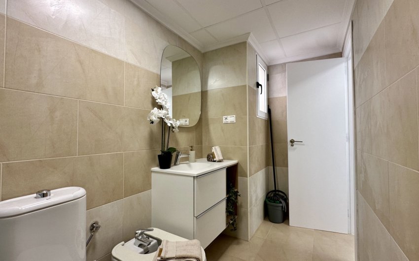 Revente - Apartment -
Torrevieja