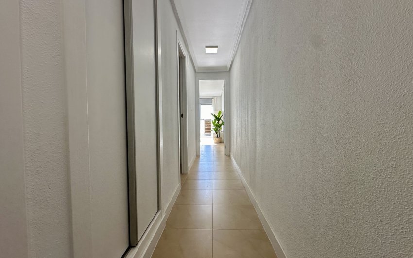 Revente - Apartment -
Torrevieja