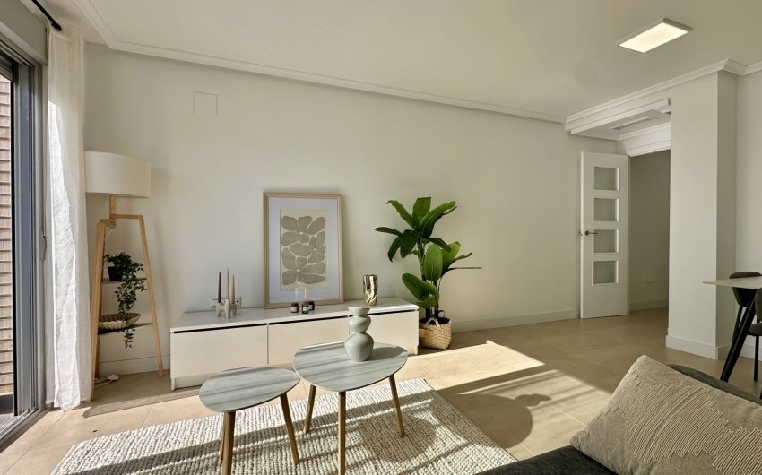 Revente - Apartment -
Torrevieja