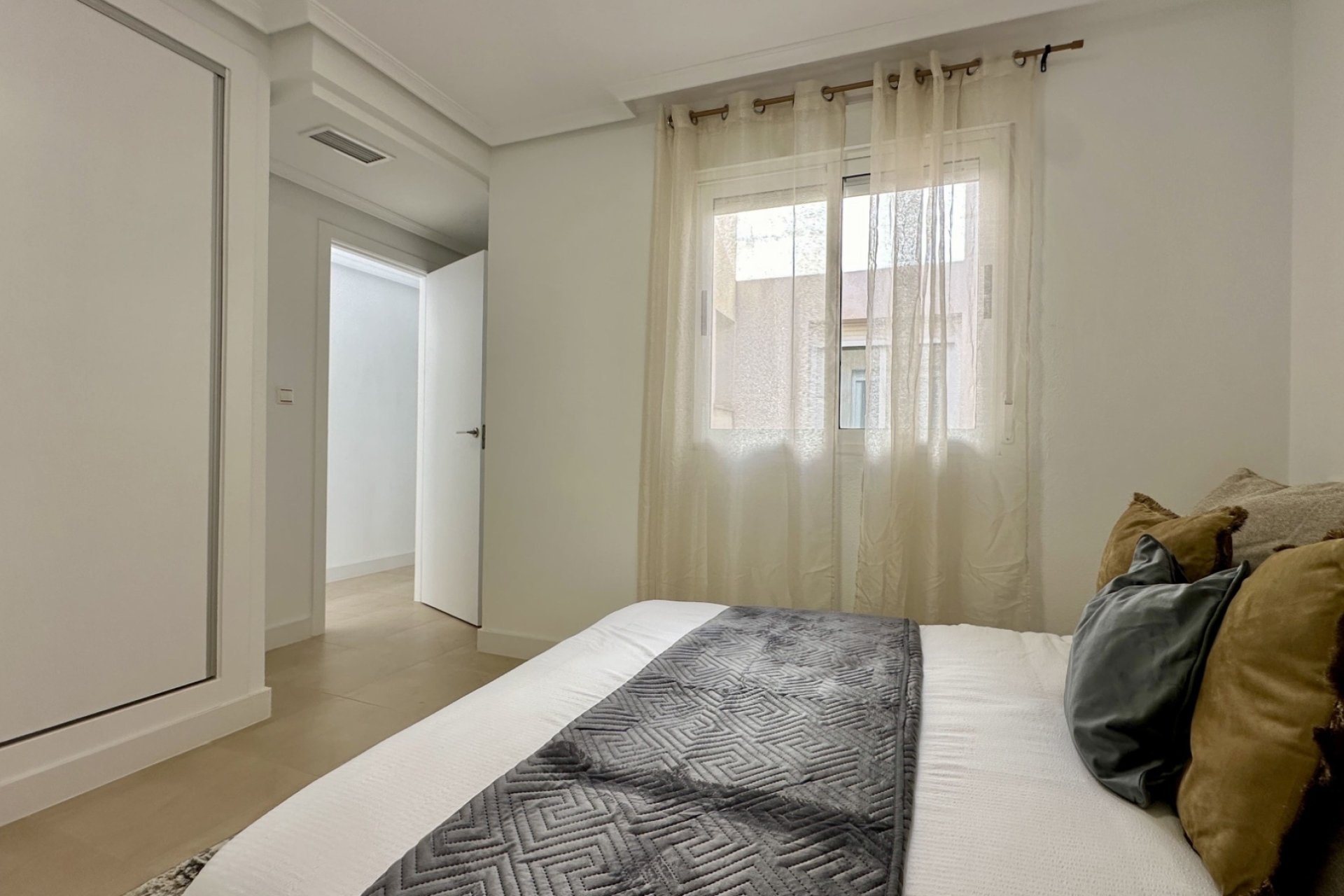 Revente - Apartment -
Torrevieja