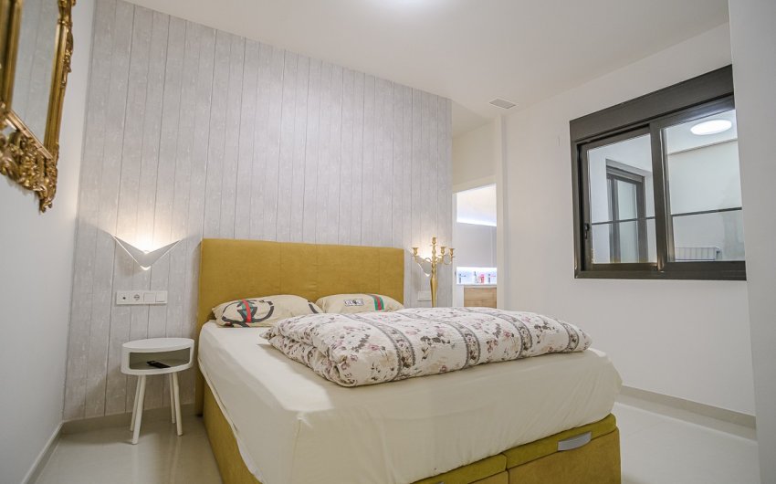 Revente - Apartment -
Torrevieja