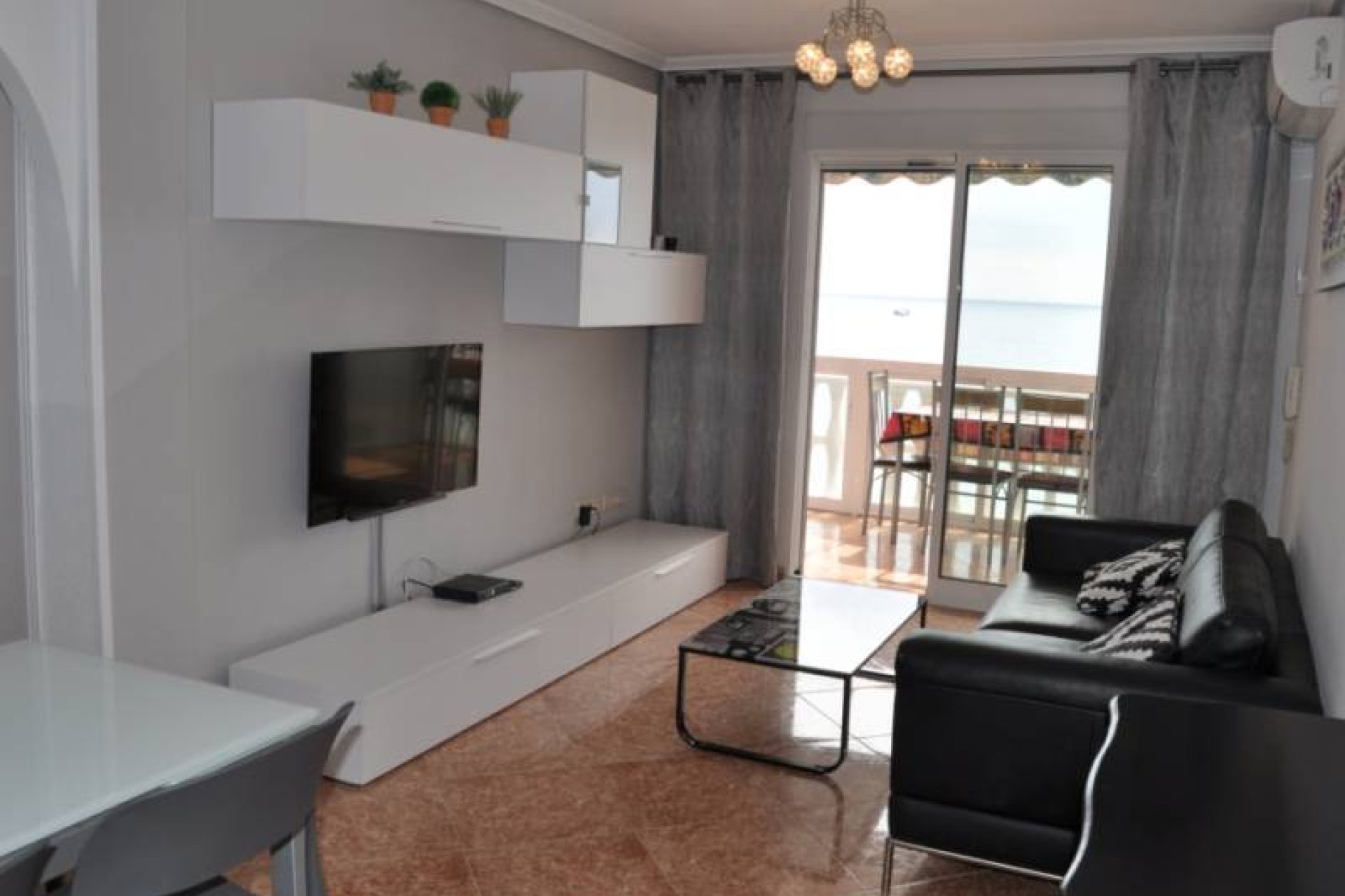 Revente - Apartment -
Villajoyosa - Main Beach