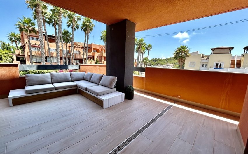 Revente - Apartment -
Villamartin - Costa Blanca