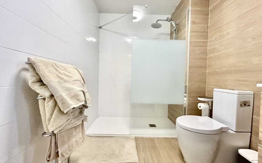 Revente - Apartment -
Villamartin - Costa Blanca
