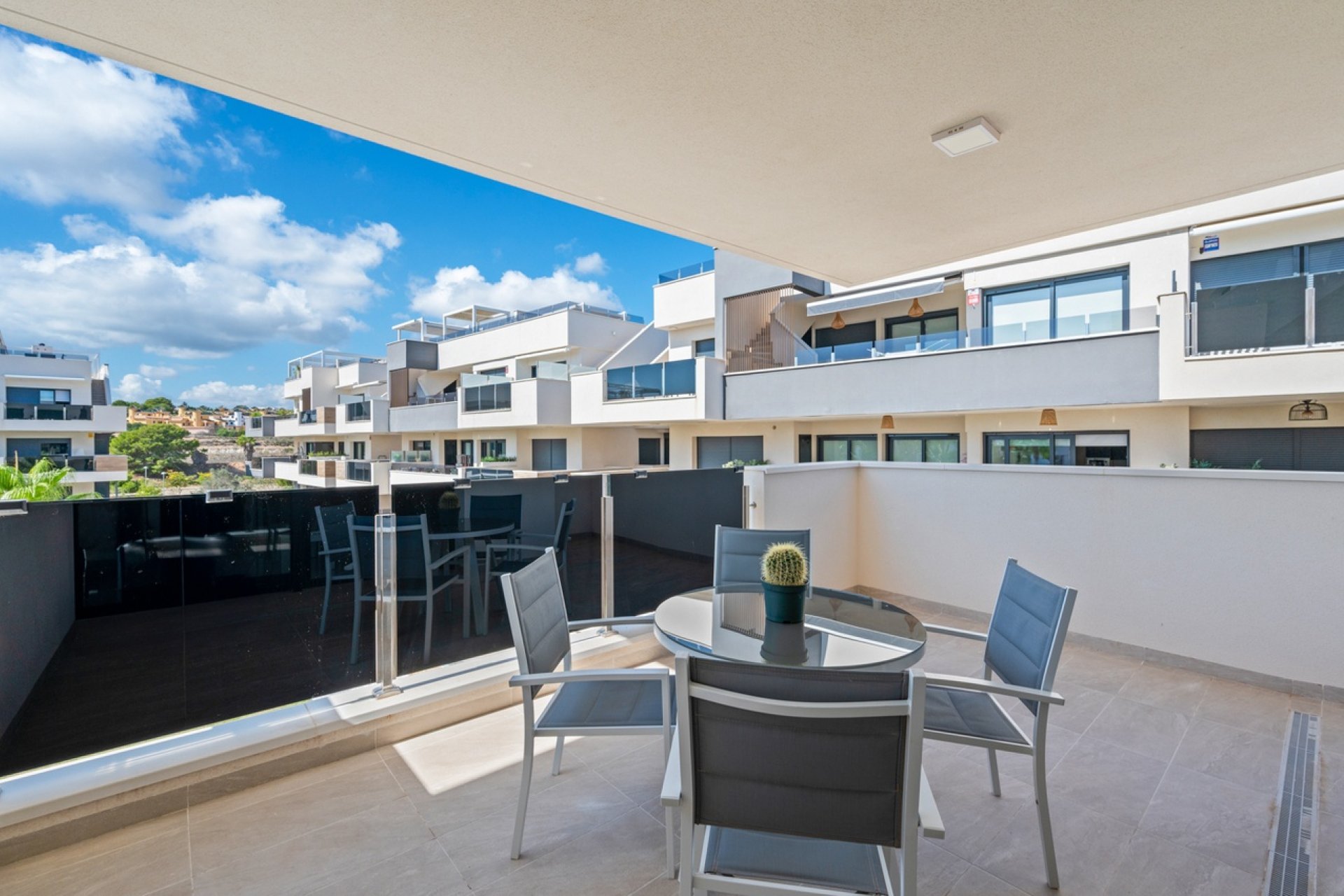 Revente - Apartment -
Villamartin - Costa Blanca
