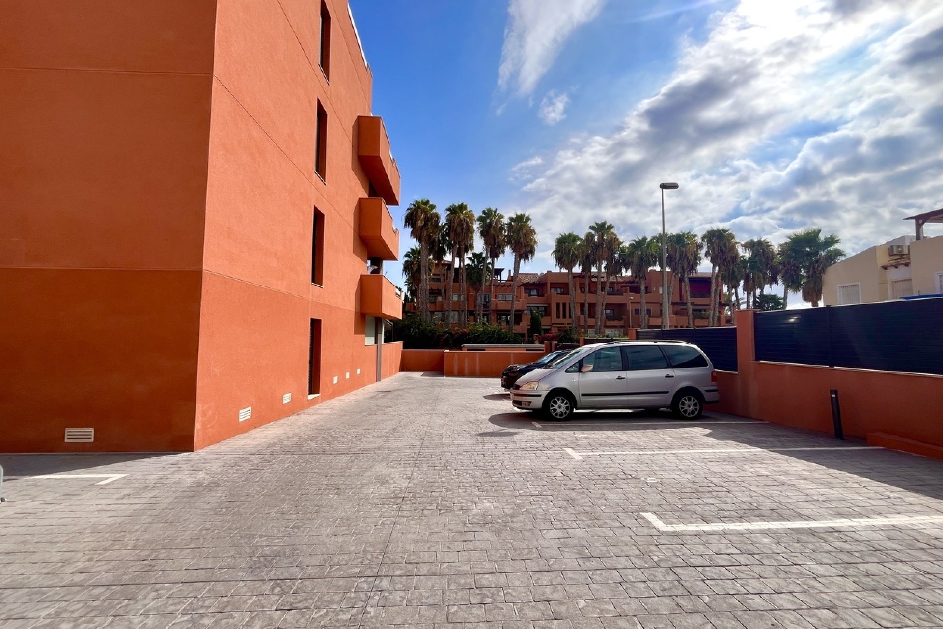 Revente - Apartment -
Villamartin - Costa Blanca