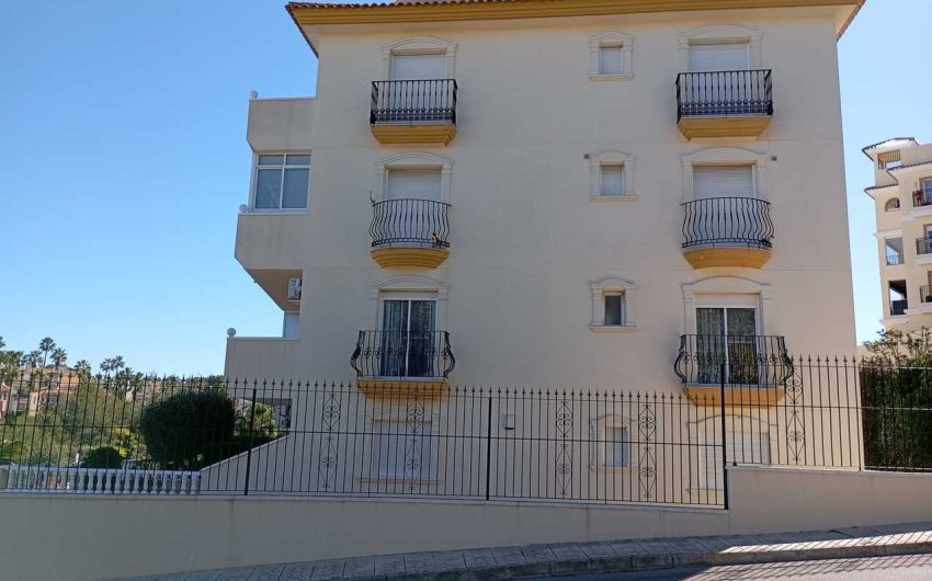 Revente - Apartment -
Villamartin - Costa Blanca