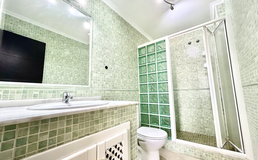 Revente - Apartment -
Villamartin - Costa Blanca