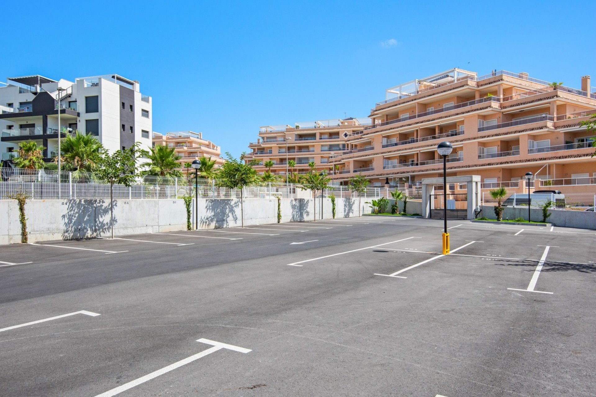 Revente - Apartment -
Villamartin - Costa Blanca