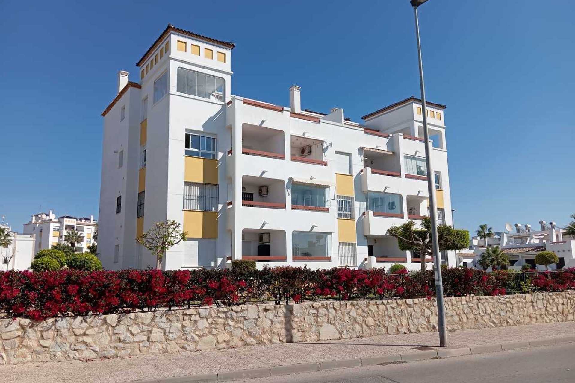 Revente - Apartment -
Villamartin - Costa Blanca