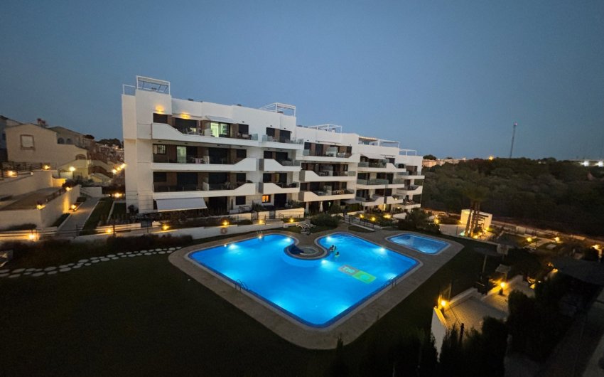 Revente - Apartment -
Villamartin - Costa Blanca