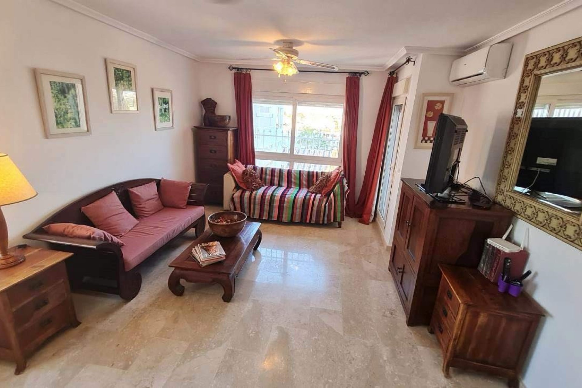 Revente - Apartment -
Villamartin - Costa Blanca
