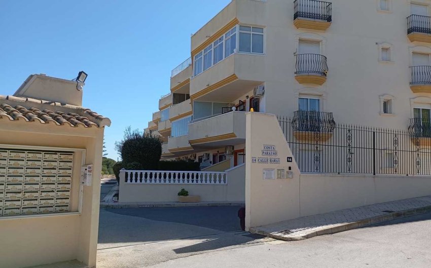 Revente - Apartment -
Villamartin - Costa Blanca