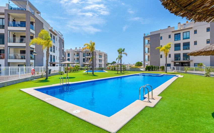 Revente - Apartment -
Villamartin - Costa Blanca