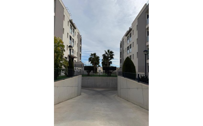 Revente - Apartment -
Villamartin - Costa Blanca